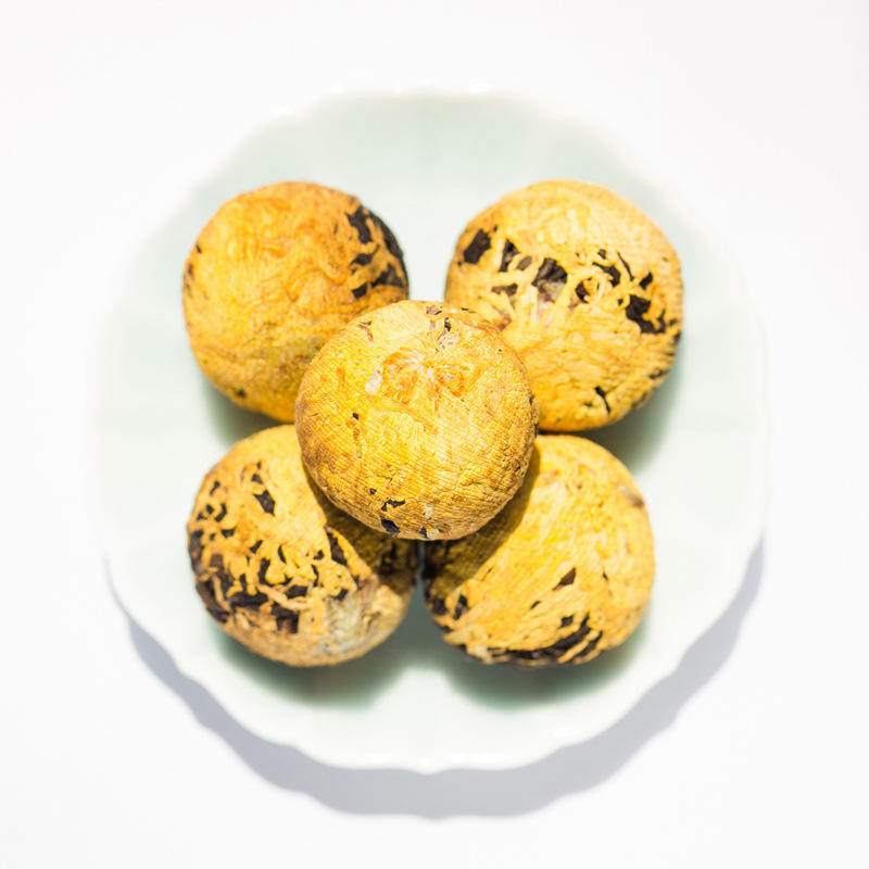 Flavored Yunnan Black Flower Tea Ball Hot Selling Dianhong Flower Dragon Pearls