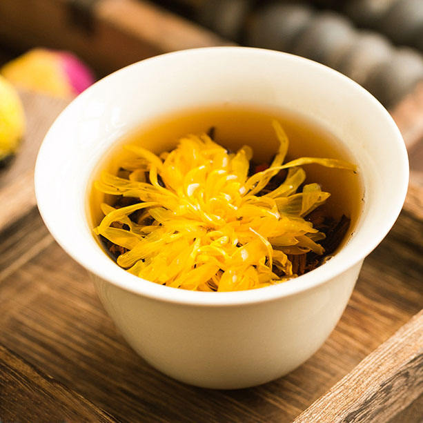 Hand‑Tied Blooming Flower Tea Balls — A Standout Artisan Beverage for Your Wholesale Tea Inventory