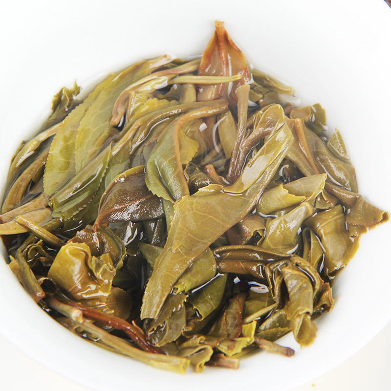 Popular Yunnan Menghai Shen Puerh Tea Cake Big Leaves Raw Pu Er 357 Gram Unfermented Puer Cha Bing